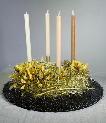 Adventskranz Goldene Stunde