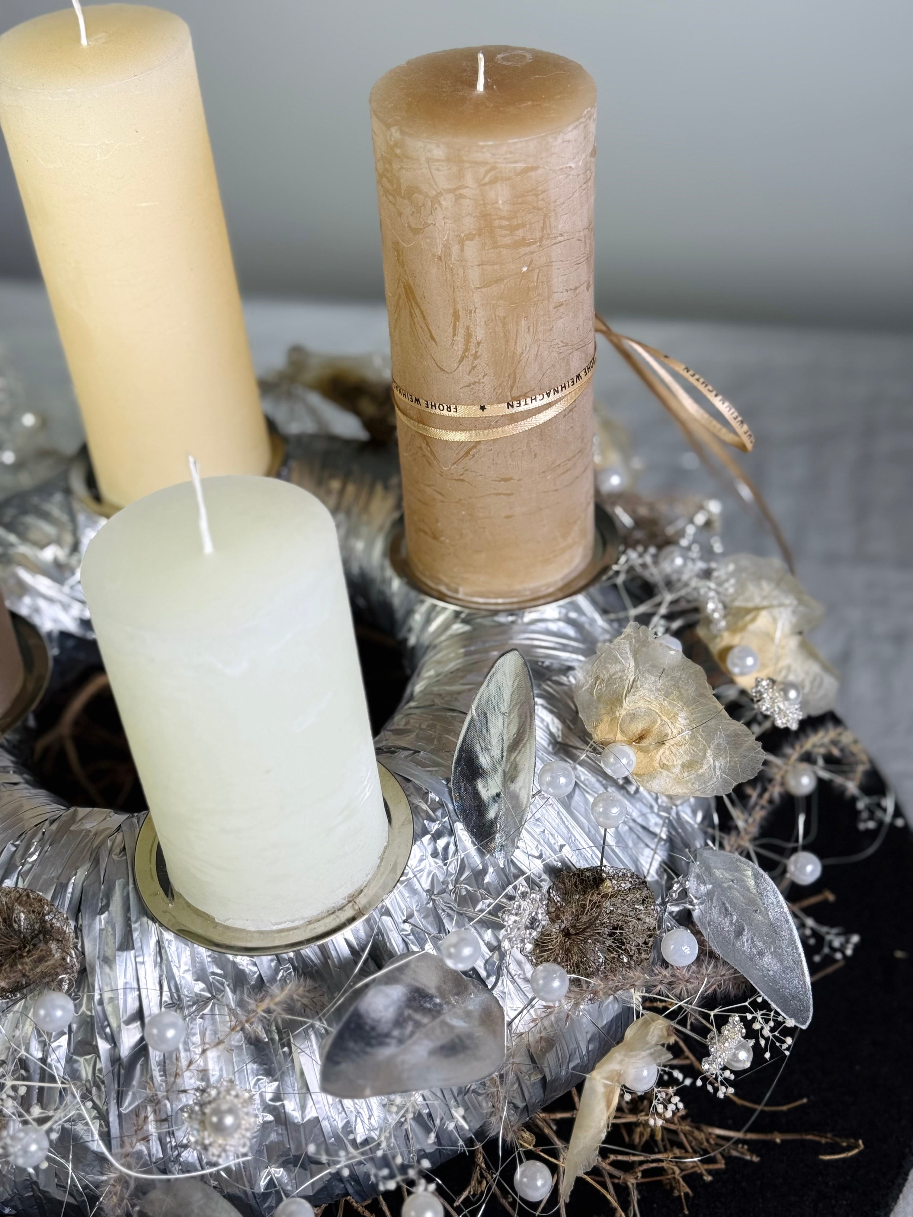 Adventskranz Schneegedicht